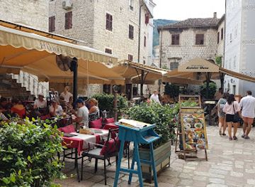 montenegro/kotor-bay/restaurant/bokun
