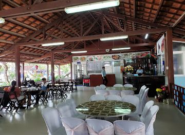 vietnam/vung-tau/back-beach/restaurant/gio-bien-restaurant