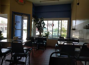 connecticut/bridgeport/restaurant/leo-s-restaurant