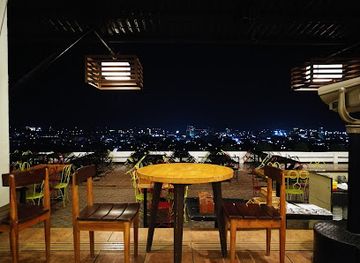 philippines/cagayan-de-oro/macasandig/restaurant/high-ridge