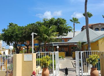 aruba/eagle-beach/restaurant/tulip-restaurant