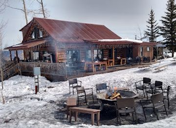 colorado/maroon-bells-snowmass-wilderness/restaurant/lynn-britt-cabin