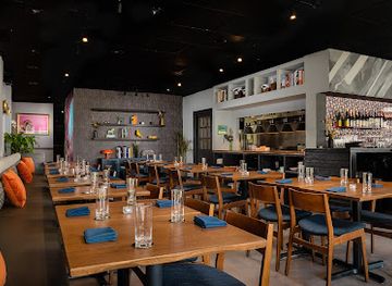 florida/miami/coral-gables/restaurant/lion-the-rambler