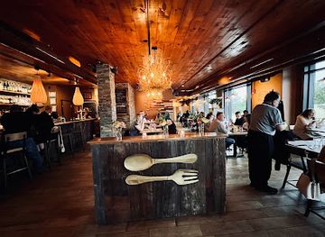 new-hampshire/seacoast-region/restaurant/green-elephant