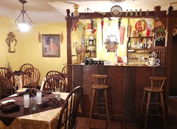 canada/niagara-falls/restaurant/red-chateau