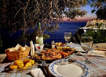 montenegro/ulcinj/restaurant/ke-muji