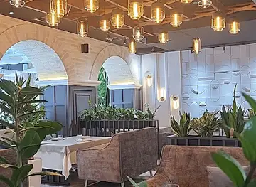 Aurora restaurant