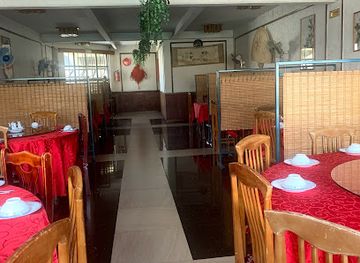 kenya/lake-nakuru-national-park/restaurant/bamboo-hut-china-restaurant