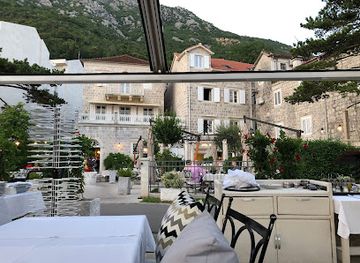 montenegro/tara-river-valley/restaurant/fish-restaurant-djardin