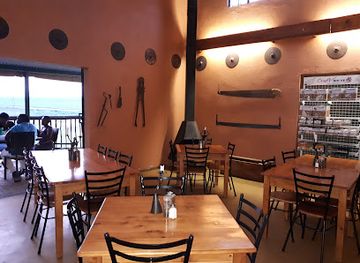 south-africa/drakensberg/restaurant/tower-of-pizza