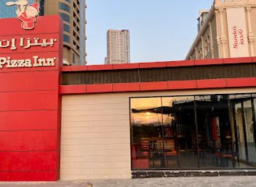 united-arab-emirates/sharjah/al-qasba/restaurant/pizza-inn