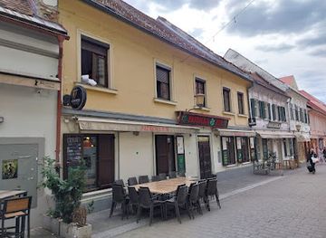 slovenia/maribor-pohorje/restaurant/patrick-s-pub
