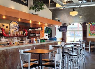 new-mexico/albuquerque/restaurant/two-cranes-bistro-brew