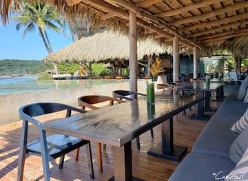 el-salvador/los-cobanos-beach/restaurant/nawi-beach-house
