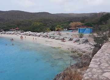 curacao/playa-jeremi/restaurant/kiosk-playa-kenepa