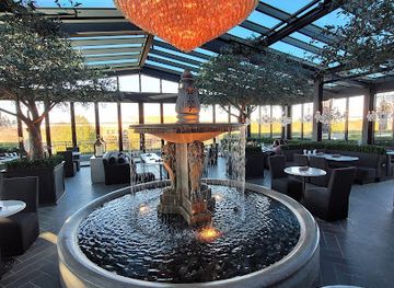 north-carolina/charlotte/restaurant/rh-rooftop-restaurant-charlotte