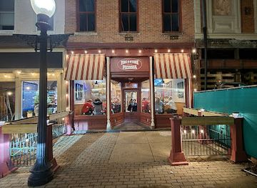 ohio/chillicothe/restaurant/fire-and-stone-pizzeria