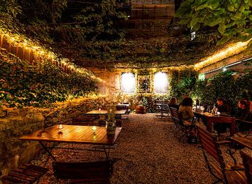 switzerland/lucerne/restaurant/felsenegg-restaurant-luzern