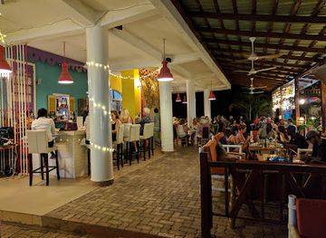 the-gambia/serekunda/restaurant/3-chicks-a-grill