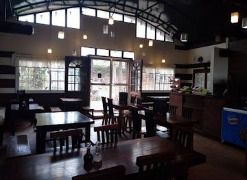 philippines/baguio/burnham-park/restaurant/beggang