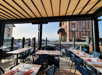 france/normandy-beaches/restaurant/l-arbre-a-pin