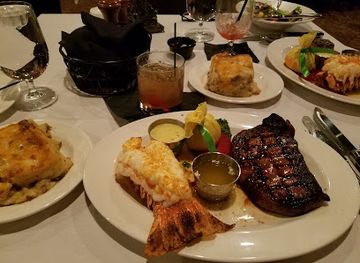 west-virginia/clarksburg/restaurant/the-wonder-bar-steakhouse