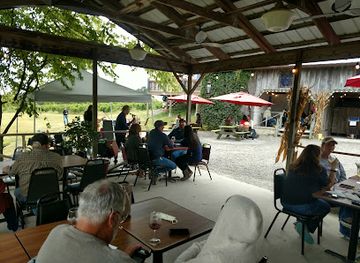 illinois/garden-of-the-gods/restaurant/peachbarn-winery-cafe