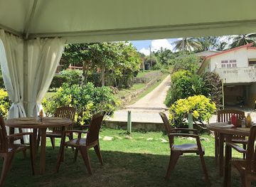 barbados/saint-joseph/restaurant/dina-s-bar