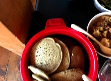 bhutan/lhuntse-district/restaurant/kharamphay-tangsibi-ura-bumthang