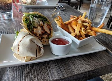 south-carolina/beaufort/restaurant/breakwater-restaurant-bar