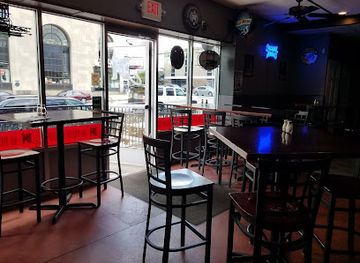 pennsylvania/erie/downtown-erie/restaurant/jekyll-hyde-s-gastropub