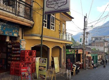 guatemala/lake-atitlan/restaurant/brisas-del-lago