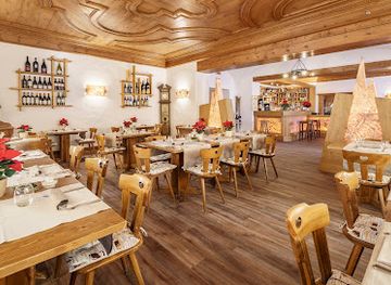 italy/cortina-d-ampezzo/restaurant/dolom-eats-all-aquila