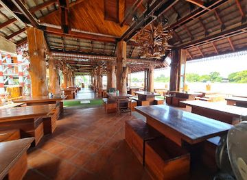thailand/ayutthaya/restaurant/pha-a-haan-goot-wiw-ayutthaya