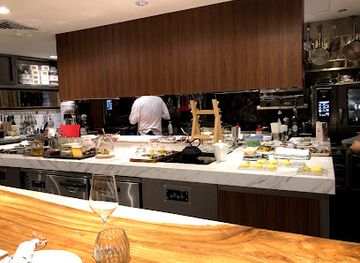 singapore/singapore/orchard-road/restaurant/beni-singapore