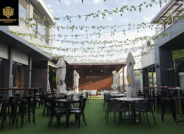 MONARCHY Restaurante
