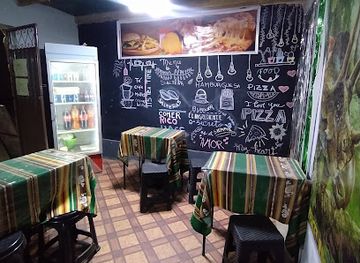 bolivia/torotoro-national-park/restaurant/pizzeria-snack-vergel-jurasico