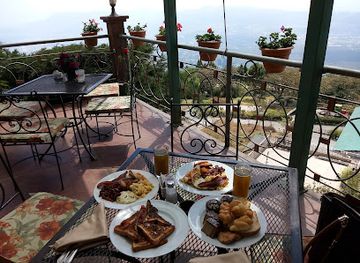 el-salvador/central-valley/restaurant/linda-vista-garden