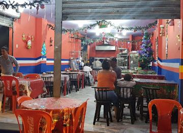 ecuador/santa-elena-region/restaurant/comedor