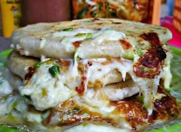 el-salvador/joya-de-ceren-archaeological-site/restaurant/pupuseria-el-rincon-de-mama-julia