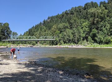 oregon/cascade-mountains/restaurant/sugarpine-drive-in