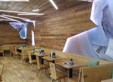 austria/eisriesenwelt/restaurant/yggdrasil