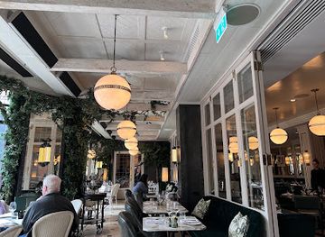 ireland/dublin/grafton-street/restaurant/wilde-restaurant