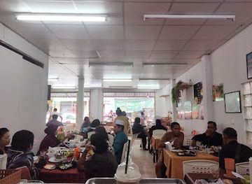 thailand/nakhon-si-thammarat/restaurant/ran-nam-cha-la-la-chet