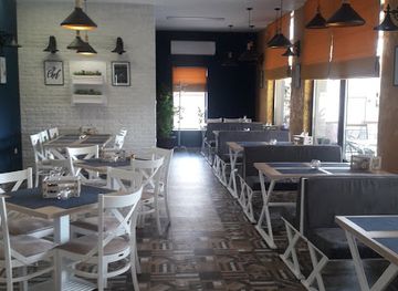 bulgaria/shumen/restaurant/central-bar-and-dinner