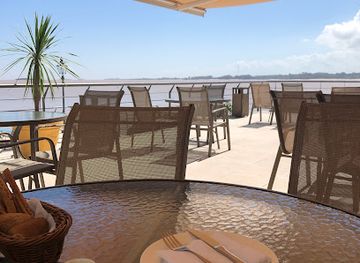 uruguay/colonia-del-sacramento/restaurant/del-carmen