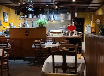 washington/seattle/restaurant/restaurant-christine