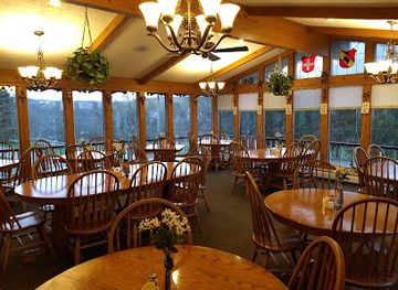 ohio/amish-country/restaurant/chalet-in-the-valley-restaurant