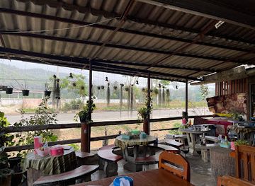 thailand/mae-hong-son/restaurant/roadside-thai-restaurant