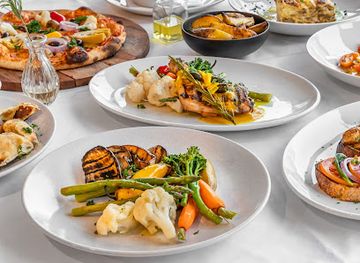 australia/hobart/restaurant/fellini-italian-restaurant-much-more